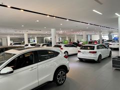 -上海宝诚尊悦宝马4S店(静安店)