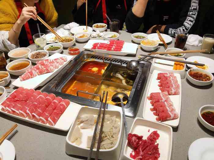 海底捞火锅(城西银泰店)