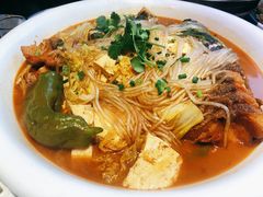 得莫利炖鱼头-李老哈·东北菜(宋园路店)