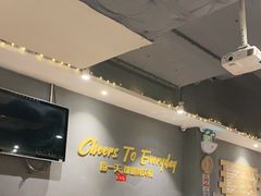 大堂-木屋烧烤(岗顶二店)