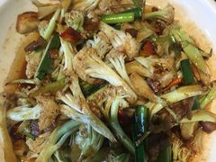 -老长沙湘菜馆(凤凰路店)