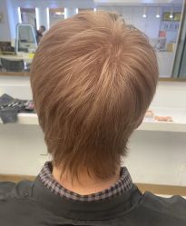 -镁连社·美联社