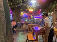 -茅台镇网红溶洞餐厅·茅帮菜馆