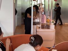 -奔驰上海利星(七宝店)