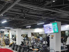 -超鹿运动(融侨锦江店)