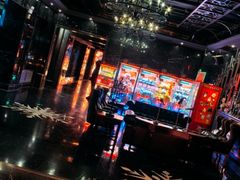 -范特西FANTASY量贩式KTV(民主广场店)
