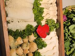 -慢丽江·云南野生菌土鸡锅(付家庄店)