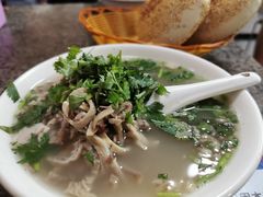 -清真喜兰老丁羊汤特色小吃