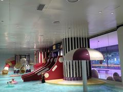 -涨巢·潮玩水疗局