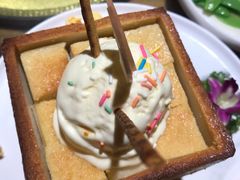 面包诱惑-苹果树下艺术餐厅(通州店)