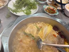 -光头药膳鸡(莱茵小镇店)