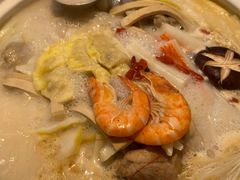 -三人行骨头王火锅(长寿店)
