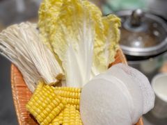 -潮界(LU·ONE凯德晶萃广场店)