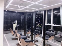 -Tipo Hair salon（明星）店