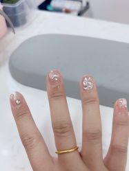 -尤米一站式美甲美睫