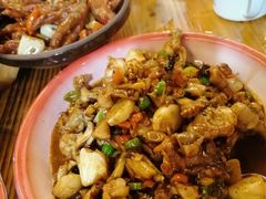 -老三样·美食研究中心(世贸路店)