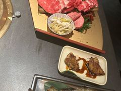 -铭牛烧肉·和牛海鲜自助(高新月牙湖店)