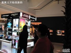 -BURBERRY(上海港汇恒隆广场店)