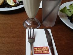 -Pancakes on the rocks(Darling Harbour)