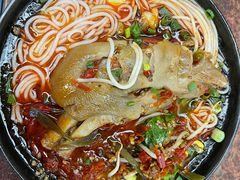 泡椒蹄花米线-李米线(总店)