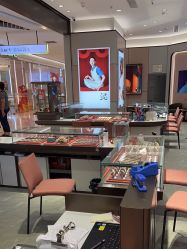 -周生生Chow Sang Sang(苏州中心南区店)