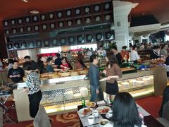 -荣誉国际酒店-云顶旋转餐厅