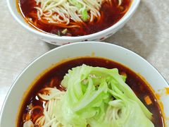 -易毛特色牛肉面(解放碑步行街店)