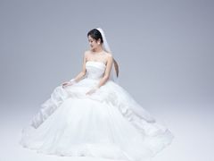 -经典婚纱摄影美学馆·私人定制