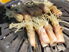 -明洞阿姨·韩式酱蟹烤肉·创意料理(三元桥店)