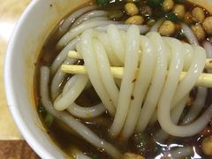 -覃肥叔桂林米粉(粮道街店)