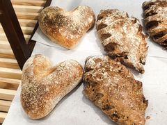 -CARINO BAKERY&CAFE(人广来福士店)