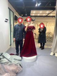 -不晚国际婚纱礼服