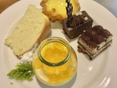 -昆山琶拉帝诗酒店·河畔咖啡厅Riverside Cafe