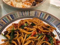 -欧提汗·新疆餐厅·清真(银都路店)
