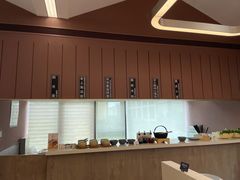 -上海虹桥中心爱琴海亚朵S酒店