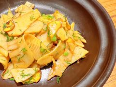茴香牛肝菌焖春笋-茹·pure vegan(博华广场店)