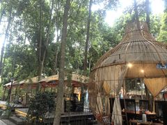 -二荆条·蜀鲜汇城市森林火锅