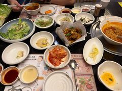 丰盛小菜-本家·添百客韩国料理(泰然店)