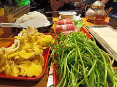 -民食香·腊排骨野生菌美食(木府店)