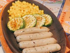 黑椒鸡扒配肠仔-文通冰室(东方宝泰店)