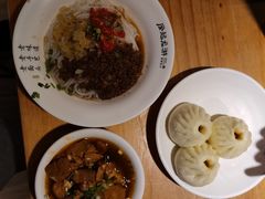 小葱卤豆腐-凤起龙游老面包子(凯德晶品店)