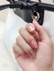 -济南花里美甲美睫