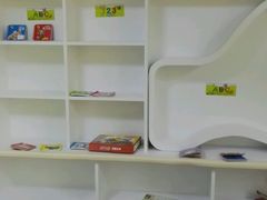 -爱萌盟婴童成长中心(泛悦店)