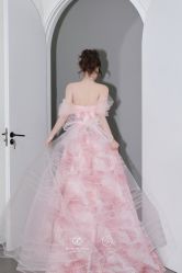 -桃子造型婚纱礼服(凤起广场店)