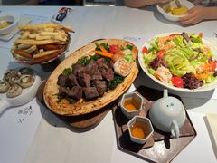 -春树下·树屋花房西餐厅(罍街AS1980店)