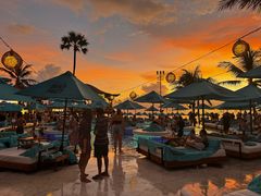 -FINNS Beach Club