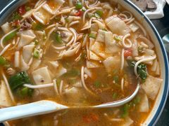 -撒拉人家.酸菜牦牛肉火锅