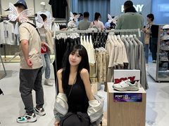 -枫叶小镇奥特莱斯