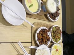 -杭州西湖银泰百货