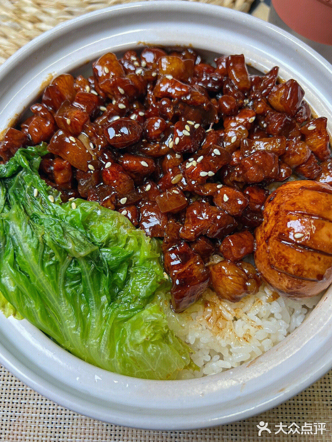 太牛了...我可以天天吃这个红烧肉丁拌饭！